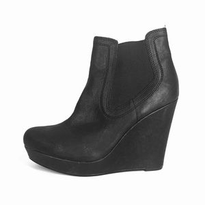 Seychelles Black Leather Wedge Ankle Boot 9.5